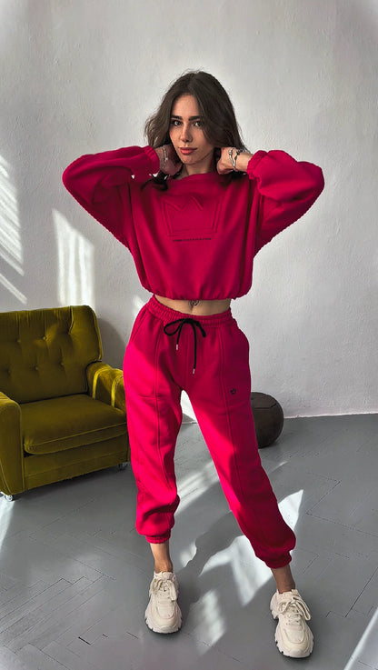 Komplet dresowy damski w kolorze fuksji  - bluza z długim rękawem i spodniami - 004